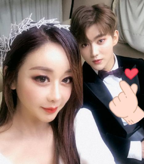 咸素媛|中韩“母子恋”现婚姻危机？咸素媛骂陈华没脑子，直言后悔结婚