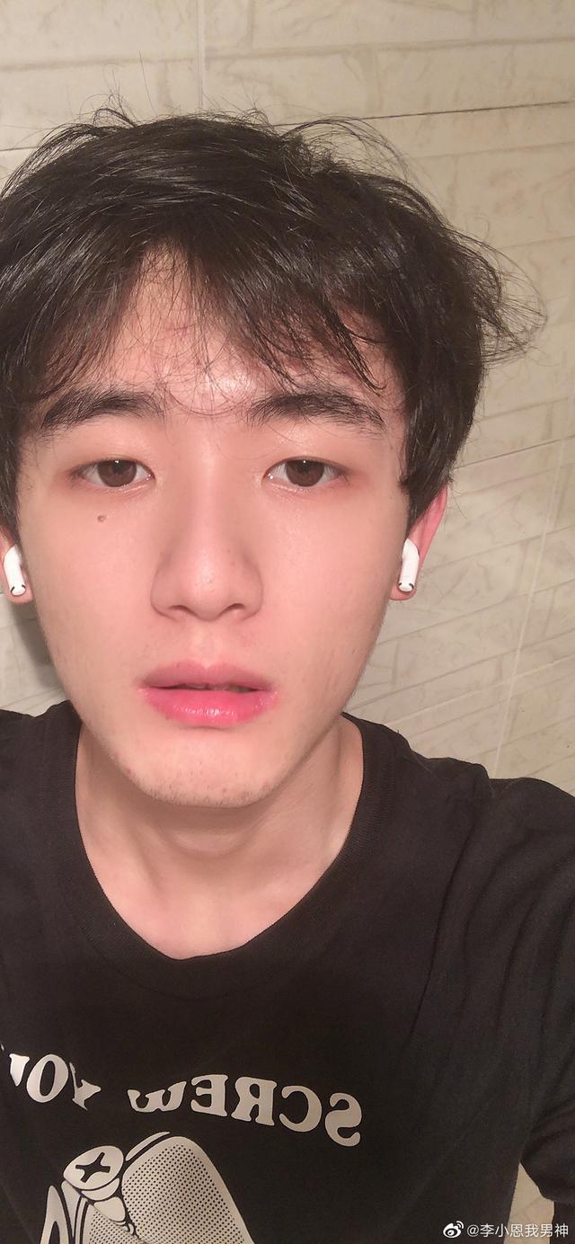 斗鱼李知恩的成名之路万军丛中厮杀幸得平台相助