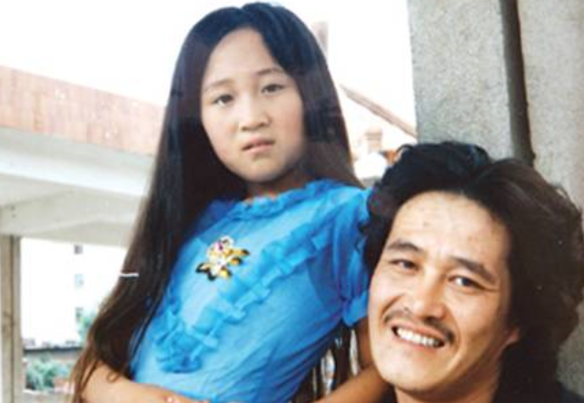 赵本山|1991年，成名后的赵本山决定离婚，他的乡下妻子当场提了一个要求