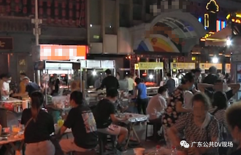 暴饮暴食|小伙暴饮暴食却瘦了八十多斤，他说再也不敢了！