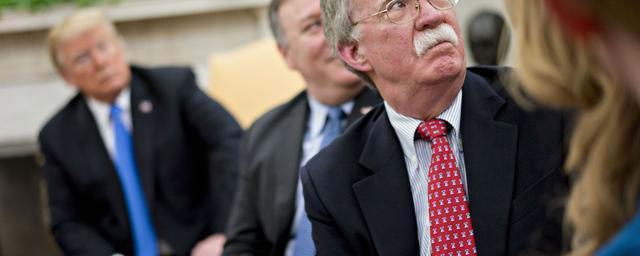 特朗普|特朗普前安全顾问博尔顿爆料，白宫官员已经就美国恢复核试验一事讨论了2年