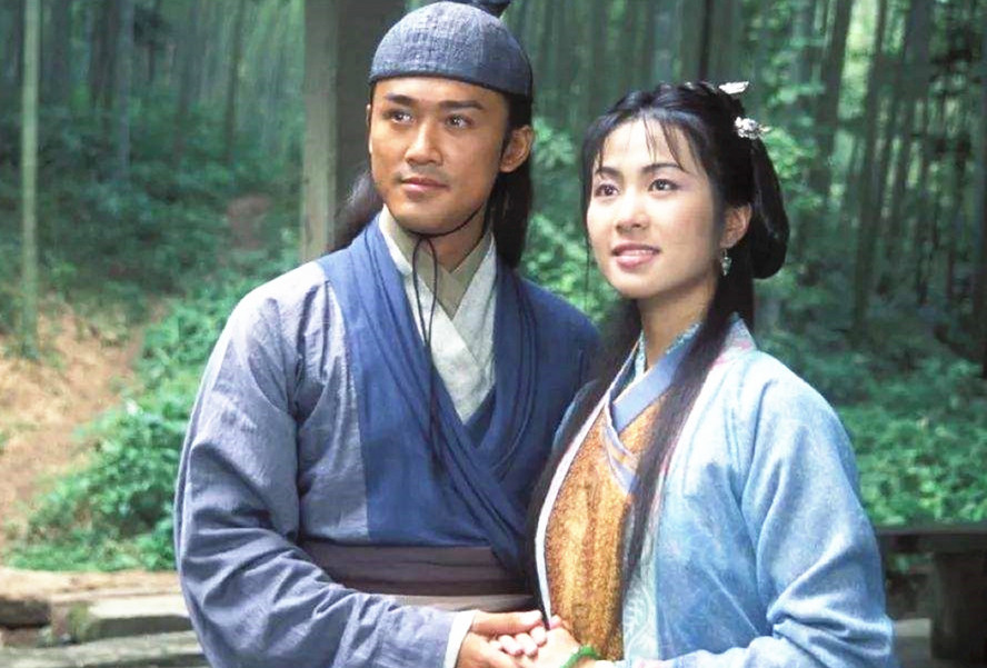 叶璇|叶璇自曝离开TVB原因，称演电影比演电视剧高级？走的时候眼泪掉