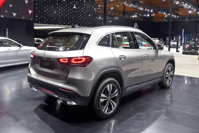 起售价29.98万元 奔驰cla/cla猎跑/gla正式上市