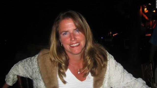 詹姆斯·肖尔|美国邪教大师骗信众在90度蒸汽中煮死，入狱1年他又出来讲成功学