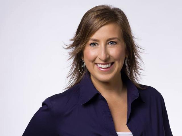 詹姆斯·肖尔|美国邪教大师骗信众在90度蒸汽中煮死，入狱1年他又出来讲成功学