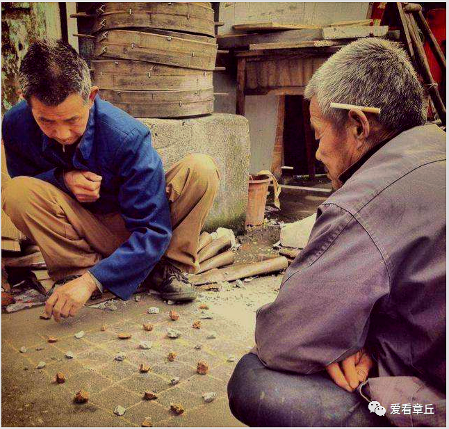 欢迎各位朋友留言,介绍一下你玩过的石子棋.