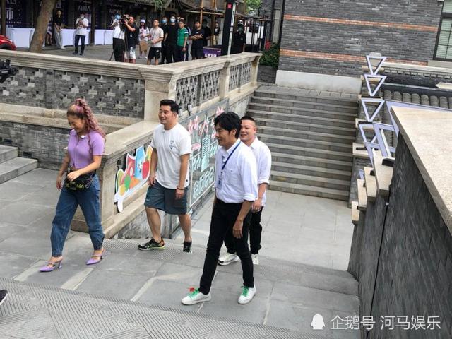 秦昊|秦昊变身“东升旅行社”导游，带沙溢岳云鹏出游，你敢来吗？