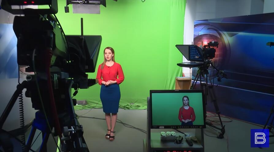 茹科娃|还记得那位抗疫美女护士吗？她兼职模特之后，又开始尝试天气主播