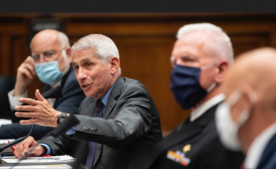 美国新冠|确诊病例将400万 美新冠检测困局仍难解