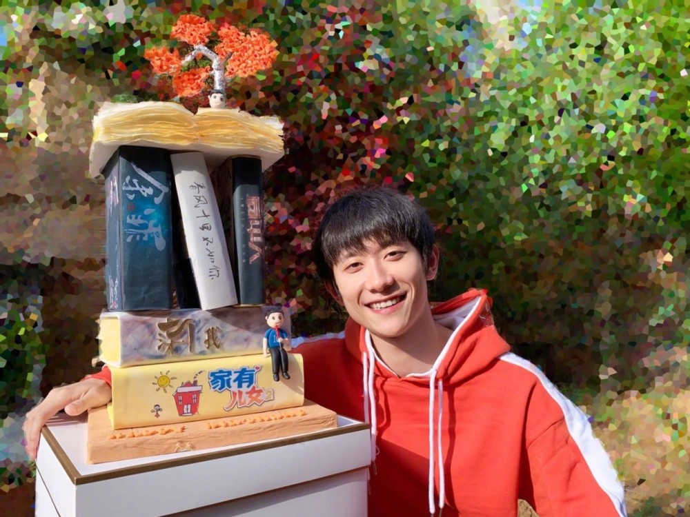 张一山|不要强凑杨紫和张一山了！刘星已有女友两年，是鹿晗吴磊新剧女主