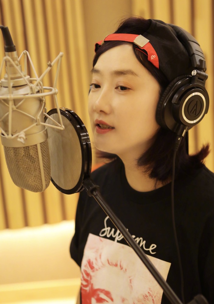 玲花|玲花手滑吃瓜，网友让她快跑，她的婚姻真的没啥问题吗？