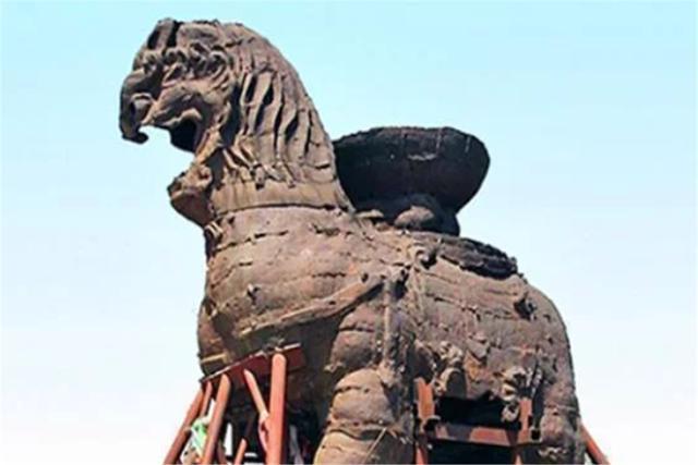 沧州铁狮子|沧州有座铁狮子，屹立一千多年不倒，可在20年前被专家“玩坏”