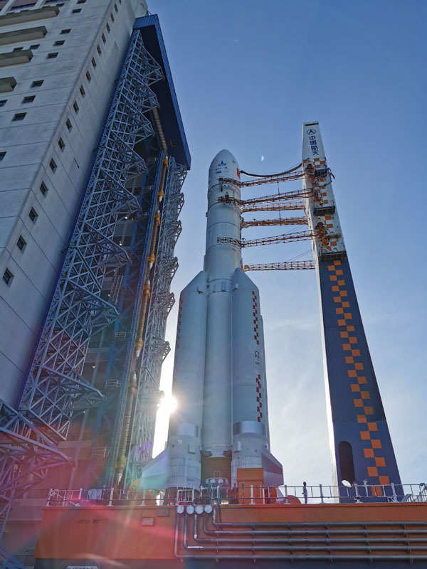 火星| 中国火星探测器将在中午发射：除了水冰、地貌，还有哪些看点