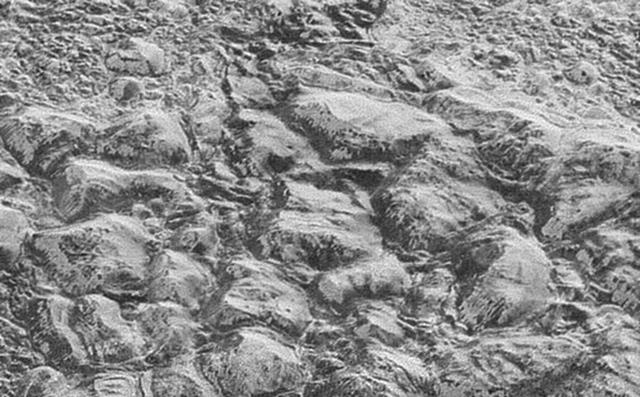 火星| 中国火星探测器将在中午发射：除了水冰、地貌，还有哪些看点