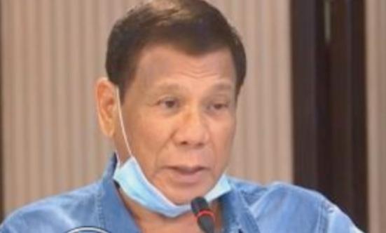 罗德里戈·杜特尔特|杜特尔特：汽油柴油可给口罩消毒，卫生高官急纠错：他开玩笑呢