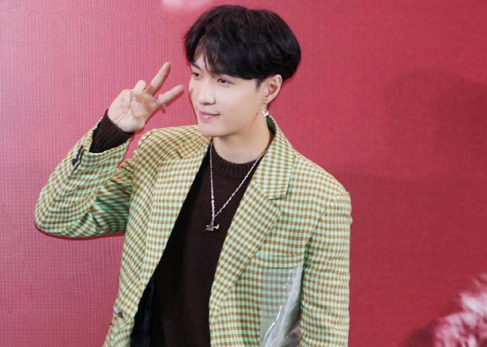 张艺兴|明星导师欢乐多，张艺兴痴迷平衡论，汪峰最爱谈人生，他惜字如金