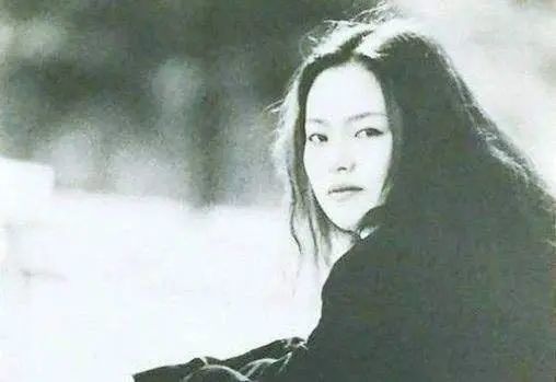 高晓松|高晓松，才华有多大，情史就有多丰富！