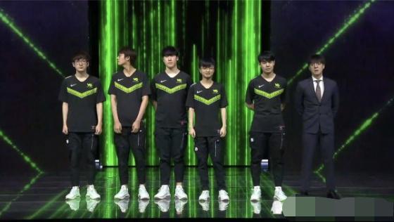 乐言带领VG输掉比赛，管泽元开团乐言：下次可以用劫