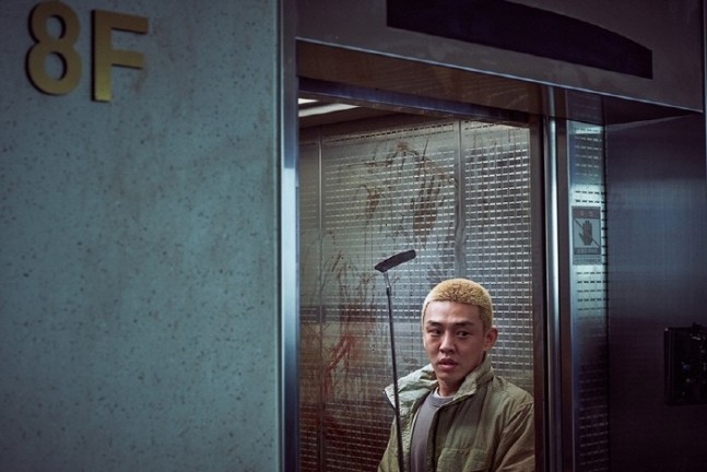 韩国_娱乐|韩国电影院复工后迎来报复性观看…观众突破100万