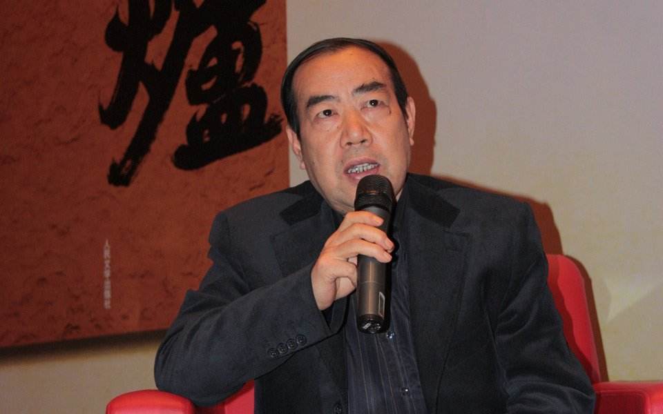 贾平凹|路遥的窑洞莫言没有阳光的书房、贾平凹：曾经作家贫，如今不敢穷