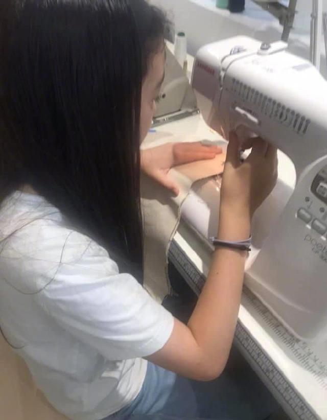 胡皓康|《爸哪》胡军儿子长大了！11岁康康长青春痘，“硬汉”气质很像爸