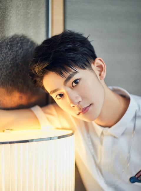 张子枫|北电艺考成绩出炉张子枫第3刘家祎第8，排名第一的她还是个双状元