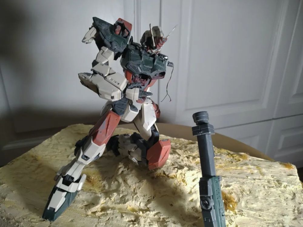 新手村报废即是艺术暴风高达战损制作