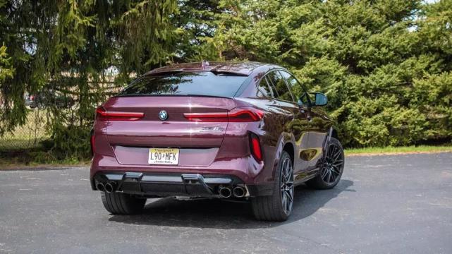 2020款宝马x6 m,外观更加锋芒毕露