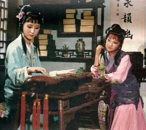 贾府|贾府被抄家时，如果黛玉还在世，她会不会被抓，她的结局会如何？