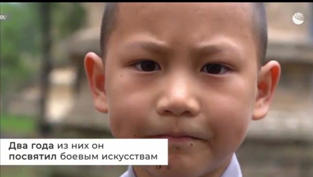 中国九岁少林小武僧走红俄罗斯，当地网友：
