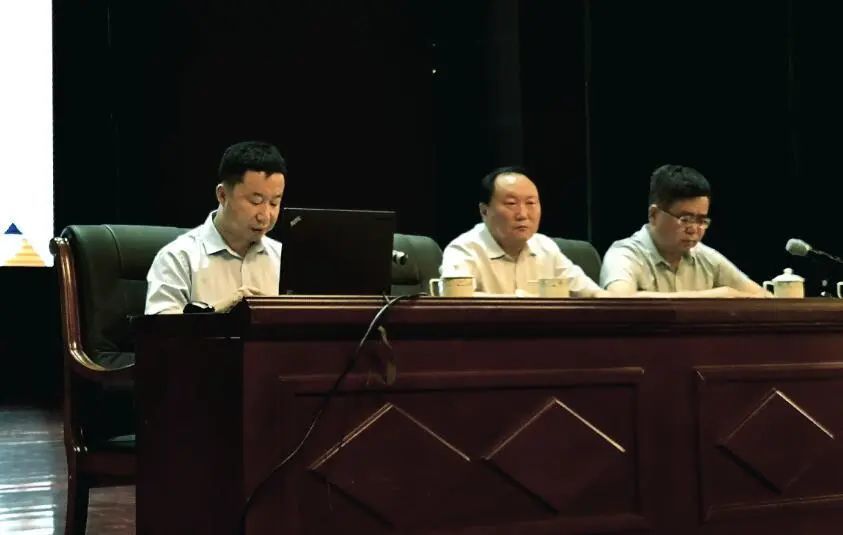 榆林市高三模考2020_榆林市一中高三学生3月29日返校将实行封闭管理一律