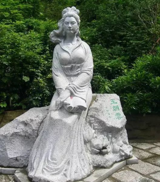 苏轼|苏轼一生娶3个老婆，为何独爱小26岁的王朝云？难道男人都爱吃嫩草