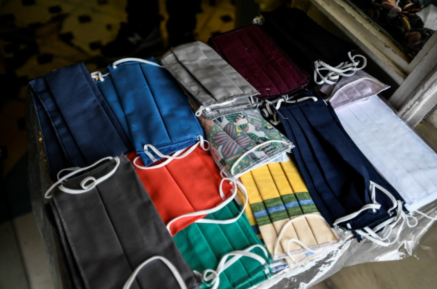 杜特尔特|杜特尔特建议用汽油清洗口罩，菲卫生官员：别当真，他开玩笑