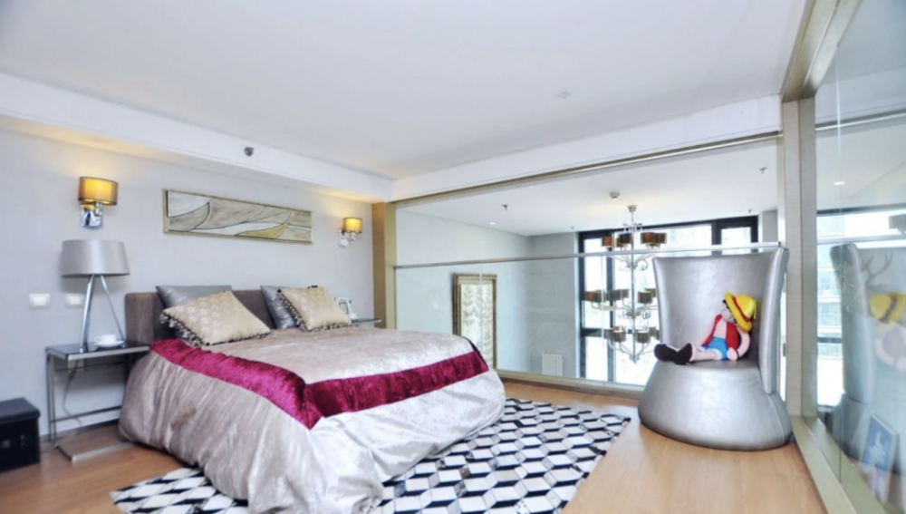 开发商|帝都像素的修罗场：开发商赚50亿，3万年轻北漂却负债还乡！