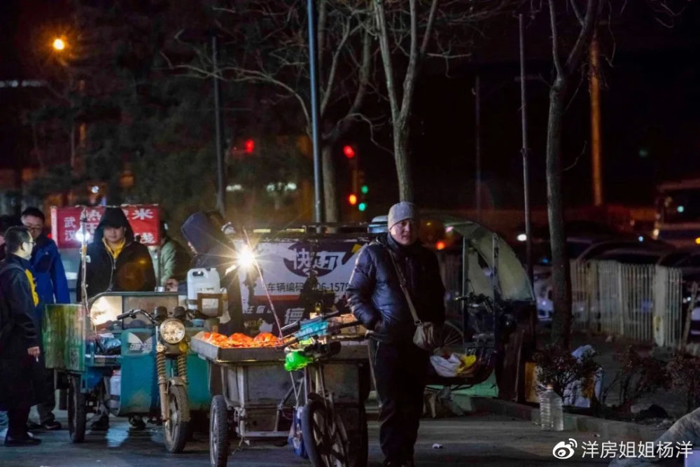 开发商|帝都像素的修罗场：开发商赚50亿，3万年轻北漂却负债还乡！