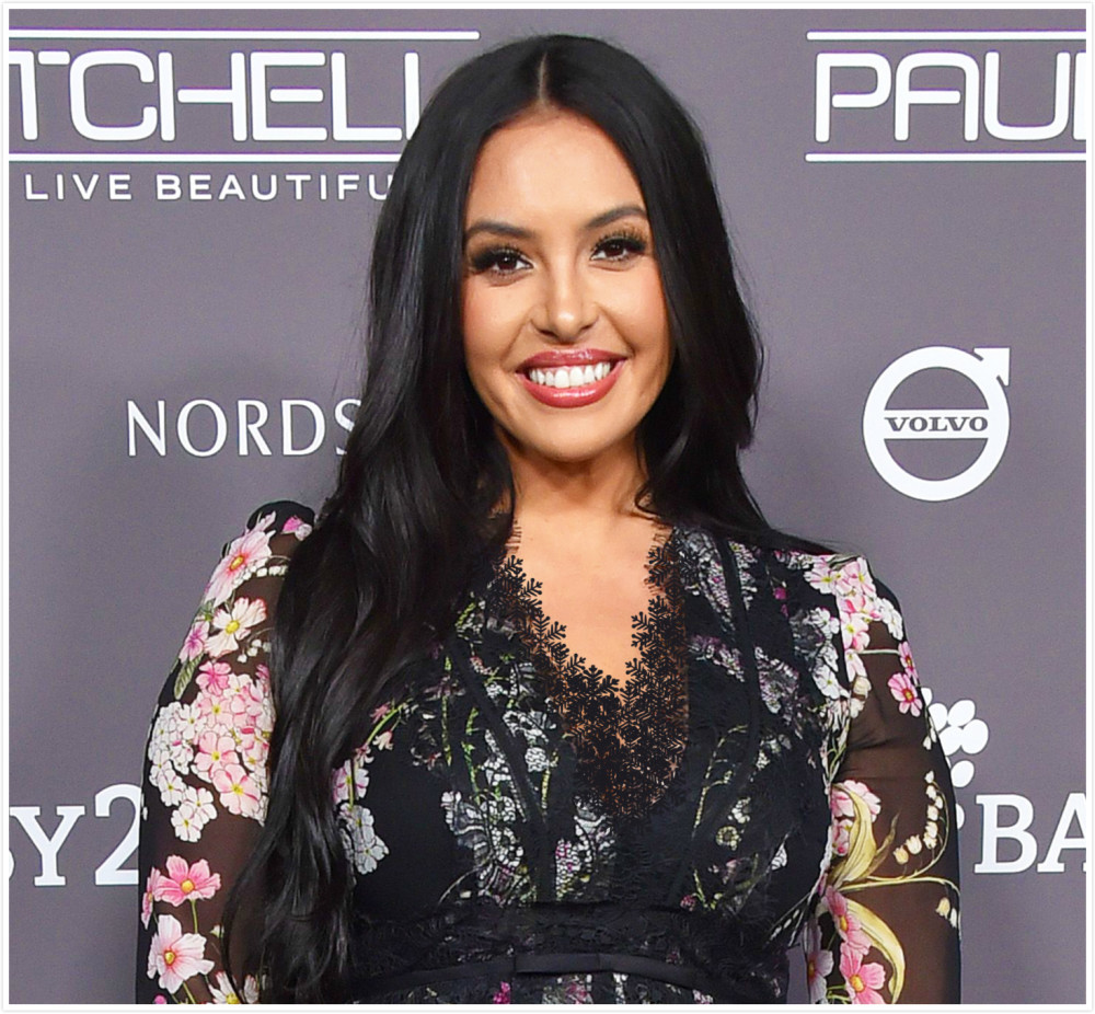 瓦妮莎|瓦妮莎大方接受绅士猛男送的玫瑰花，剪了长发，穿亮片裙愈发贤惠