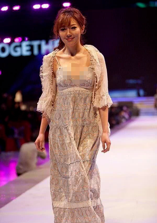 她是红极一时的"度娘",曾引爆网络,现在31岁美得不像话