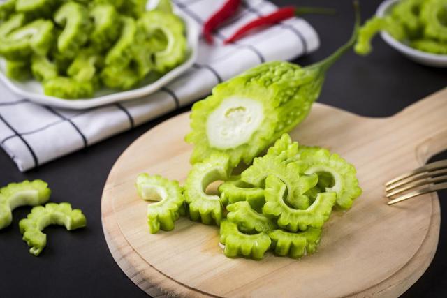 炎炎夏日,吃什么蔬菜既减脂又清爽?选这些错不了