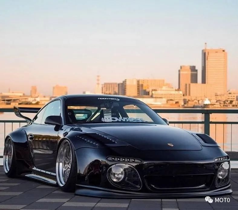 保时捷997 carrera s外观爆改_腾讯新闻