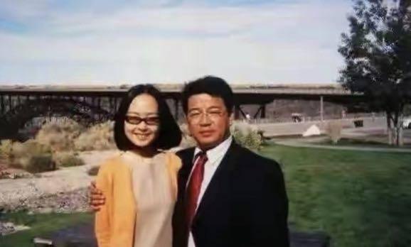 鲁豫|怀孕被美国渣男抛弃、与初恋结婚未果，50岁鲁豫：爱情不是必需品