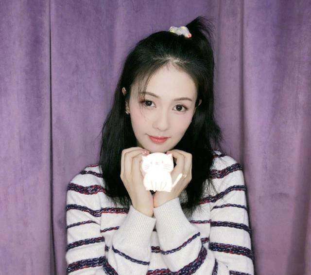 于正|于正力捧的美女，曾与许凯传绯闻，如今25岁被曝疑似有新恋情