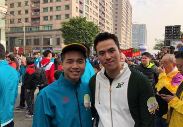 三太|赌王三太美貌不输朱玲玲，三个孩子颜值都出众，她真的被低估了