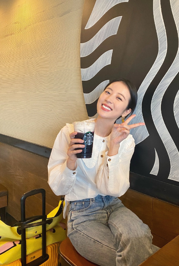 首次挑战露出"蚂蚁腰",女生都自愧不如|周雨彤|宋妍霏