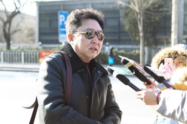 于谦|于谦在餐厅抽烟被骂不道德，于谦霸气回应才知道什么叫贫富差距