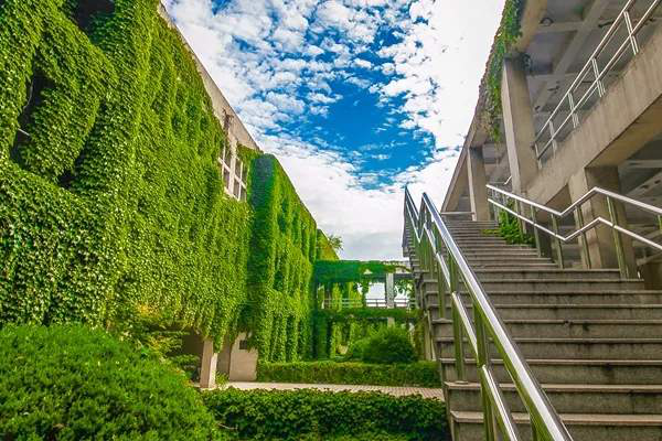 走进京津冀最美大学之燕山大学