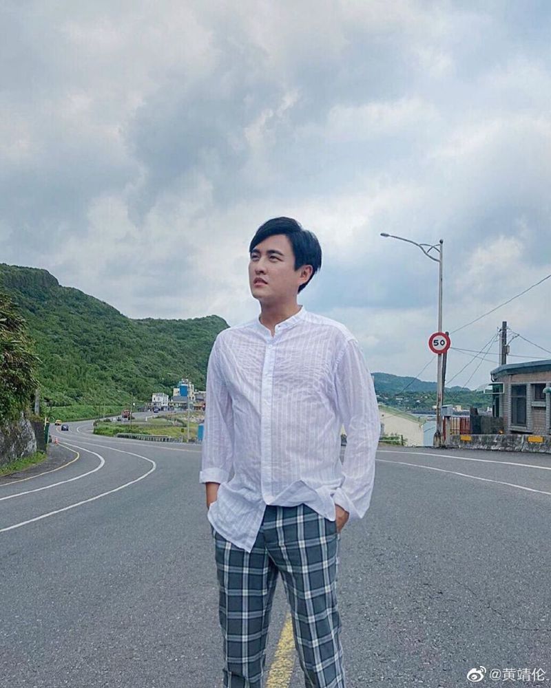 黄靖伦|又一男星官宣升级当爸，发文透露孩子性别，四喜临门超幸福