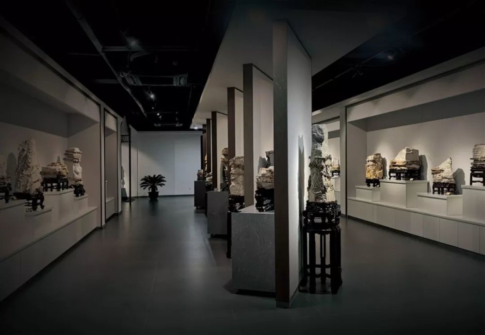 赏石|能玩好石头的人，审美素养绝不会差