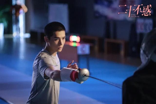 二十不惑|《二十不惑》姜小果为什么不招人喜欢？虽然努力，却让人“不适”