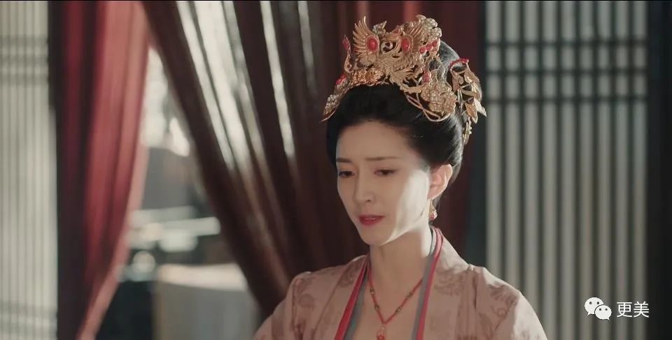 江疏影|部部女一却死捧不红的江疏影，后台到底是谁？