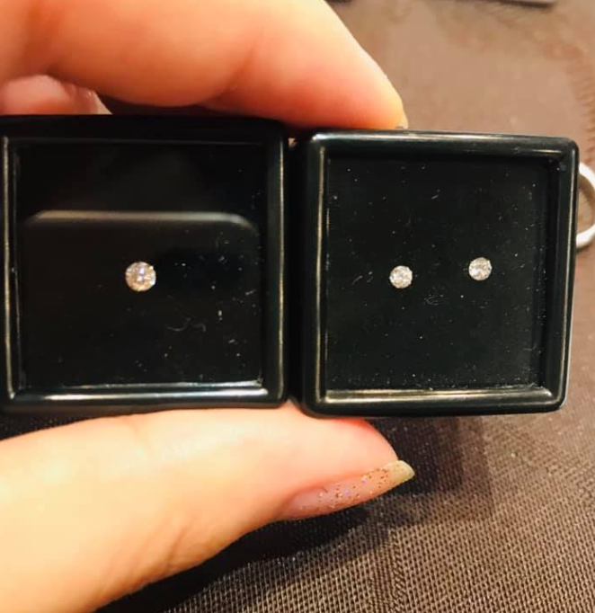 珠宝店|安倍口罩被嘲尺寸太小无人要 珠宝店推“口罩换钻石”活动